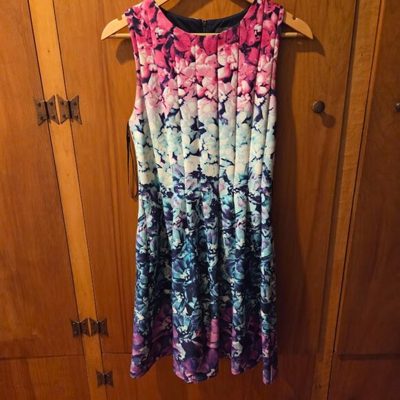 Vince Camuto Ombre Floral Fit and Flare Dress Pink Blue Purple Size 4 - Picture 1 of 4